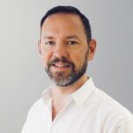 Portrait of author David Bowen