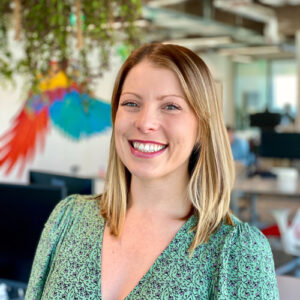 Photo of author Robyn Scott